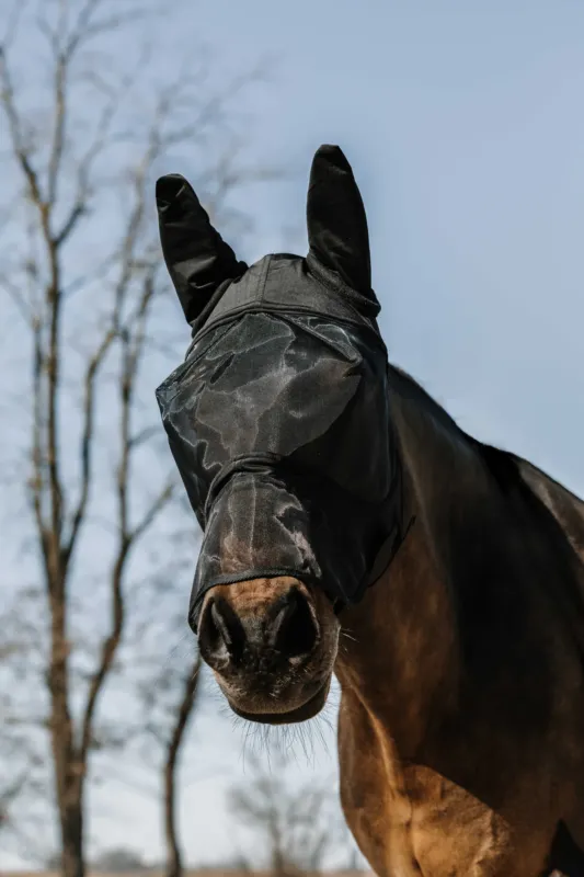 Nouvel Arrivage Masque anti-mouches anti-UV Equithme Soft avec nez - XL - Noir