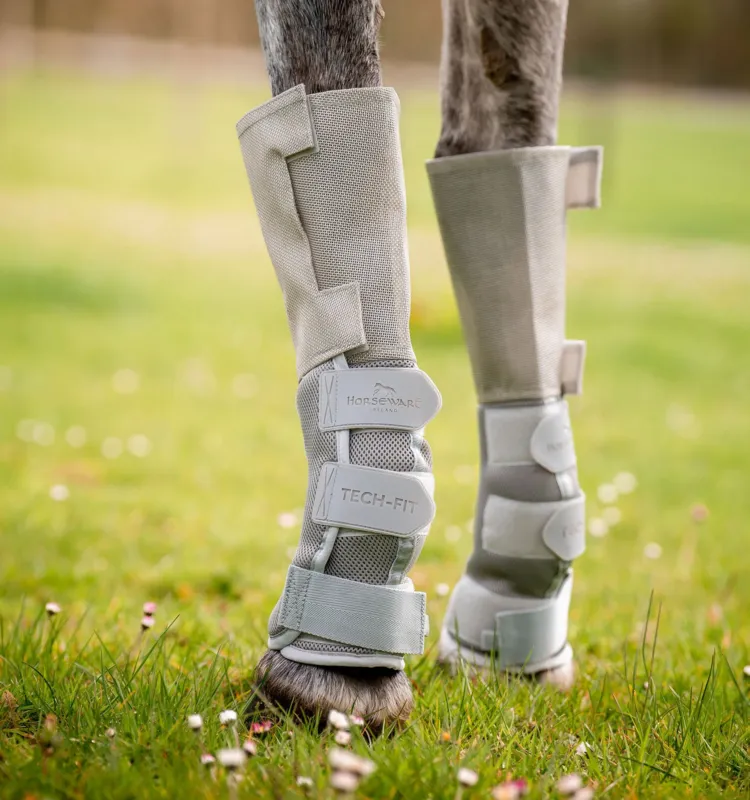 Gutres Anti-mouches Rambo Tech-Fit Horseware - Cheval - Argent Acheter Direct