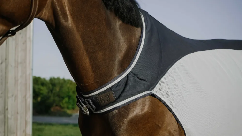 Offre Exclusive Couverture marcheur Equithme Flycool - 155 cm - Marine / blanc