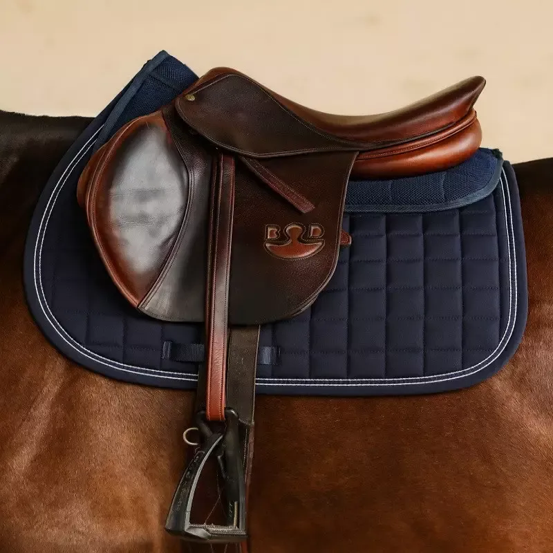 Tapis cheval Sitadin Rider Harcour – Cheval CSO – Noir Promotion Saisonnire