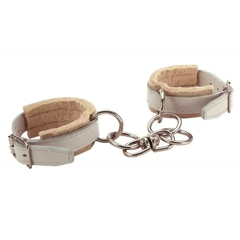 Entraves cheval cuir chrome et feutre chane avec tourillon Commander Vite