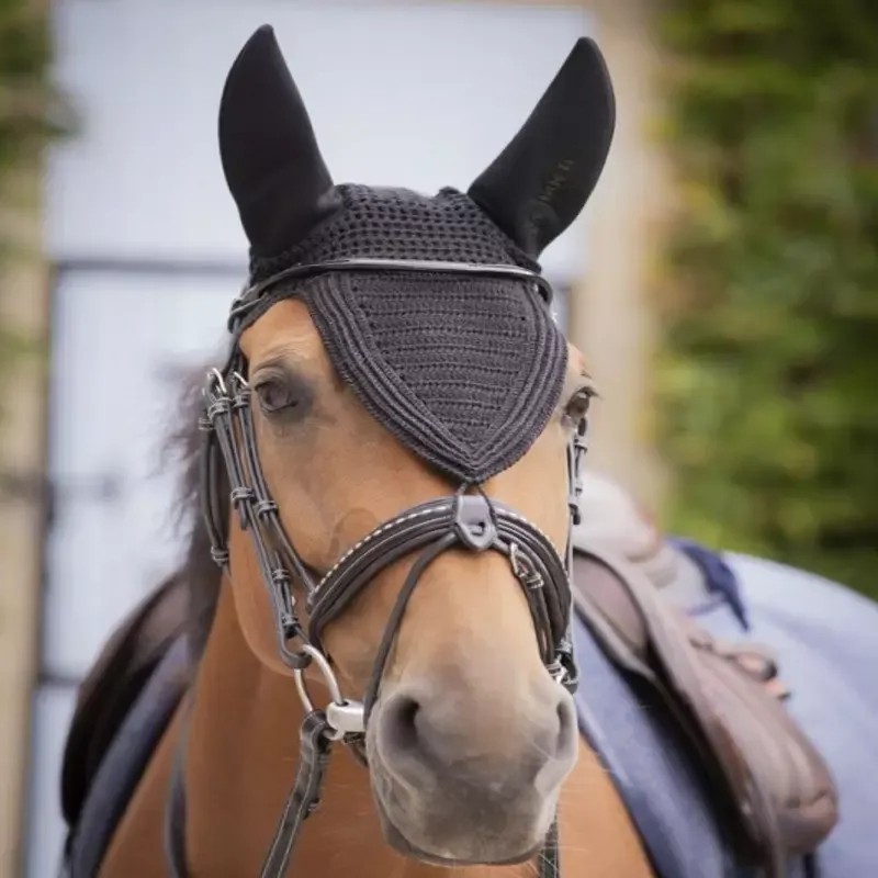 Bonnet anti-mouche anti-bruit cheval long Soundless Paddock Sports - Cheval - Noir Commander Vite