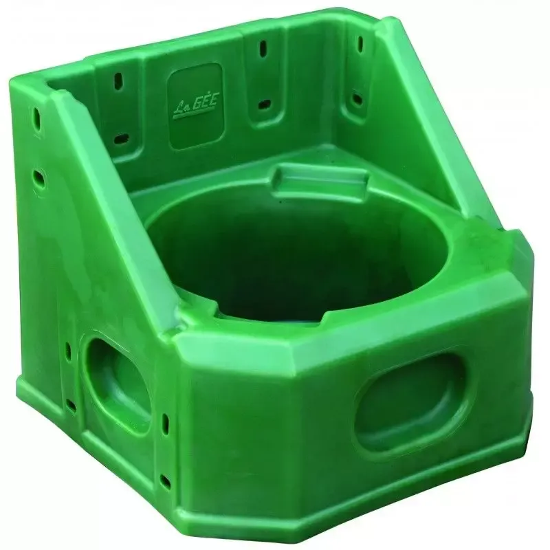 Mangeoire cheval polyvalente support de seau La Ge Must-Have