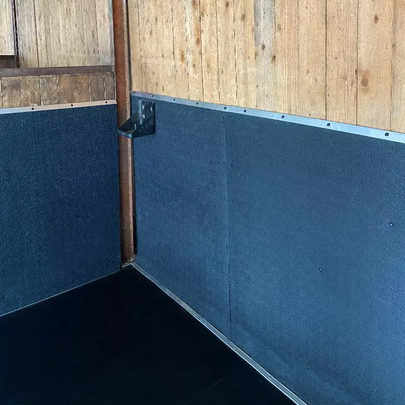 Tapis EVA Protect de parois murales pour box cheval IDS Seulement Aujourdhui