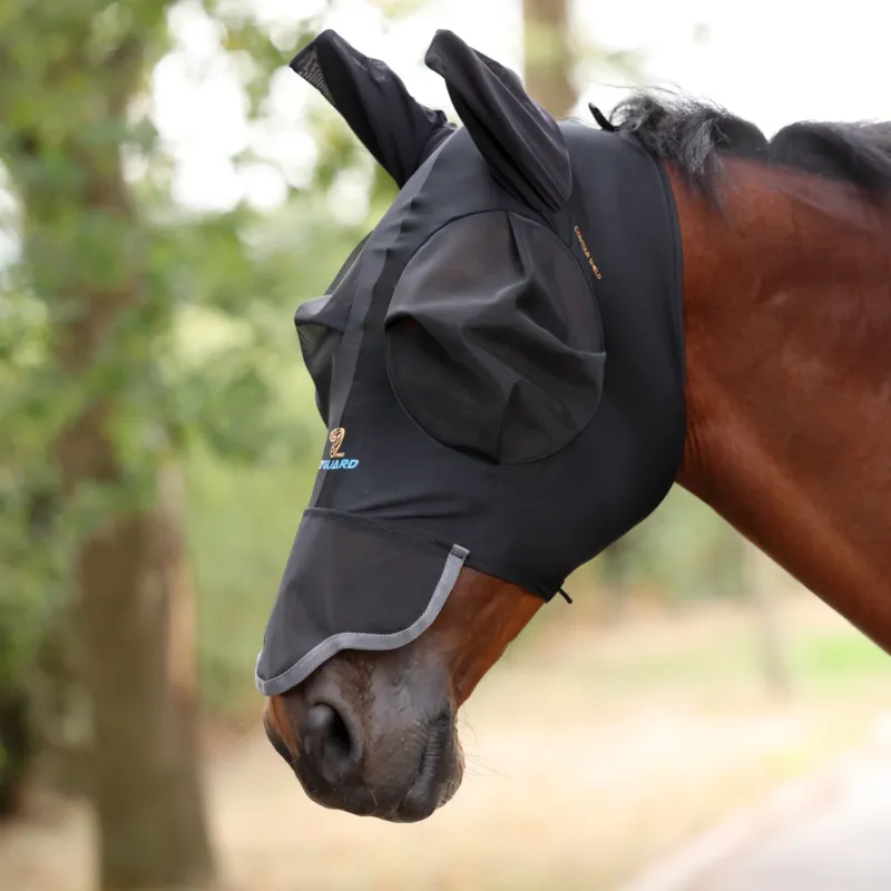 Promotion Saisonnire Masque anti-mouches extensible Shires FlyGuard Pro avec oreilles et nez - Grand cheval - Jais