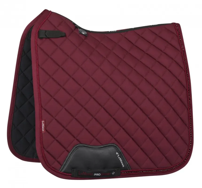 Jusqu puisement Des Stocks Tapis de dressage LeMieux Diamante - L - Bordeaux
