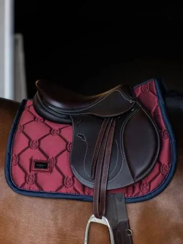 Tapis de selle Twill Luxe MIXTE - Equestrian Stockholm - Bordeaux - Mixte - Cheval Usine Directe