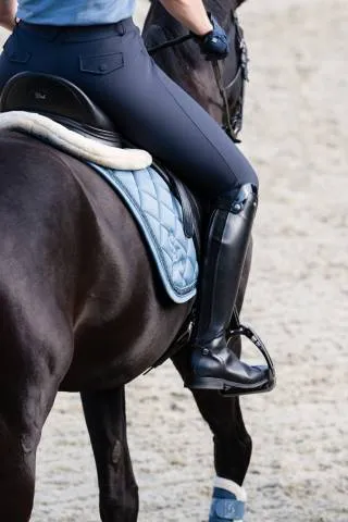 Tapis de selle Glossy Jewel Classic Sports 2025 DRESSAGE - Eskadron - Bleu marine - Dressage - Cheval Haute Qualit