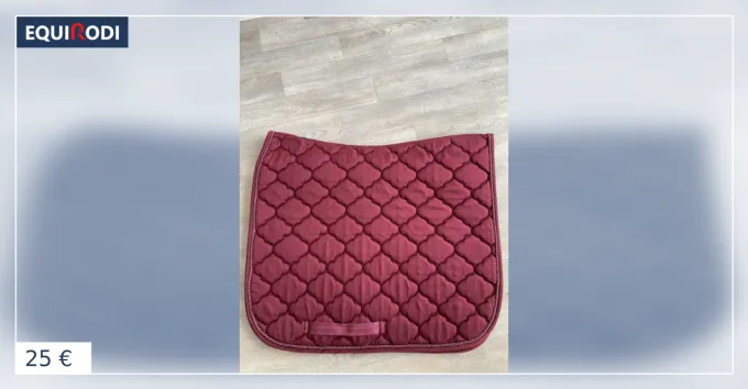 Tapis de dressage bordeaux Commander Vite