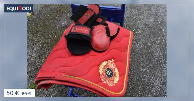 Soldes Ensemble rouge