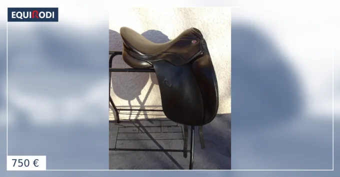 Paiement Scuris Selle Dressage Kieffer 17'5