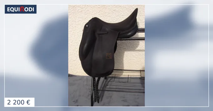 Selle Dressage Childeric DPL tat neuf 18' Rduction