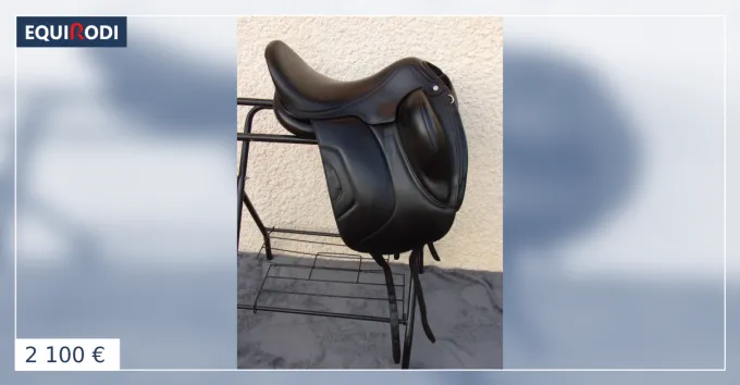 Selle Dressage Antares Tempo 17'5 Pas Cher