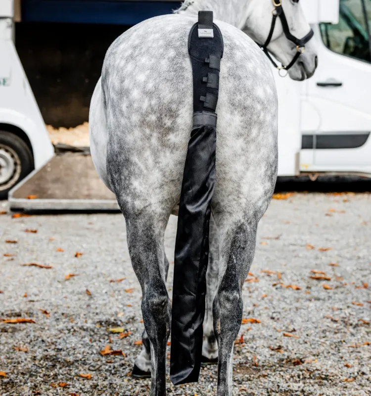Prix Promo Protge-queue avec sac Horseware - Noir