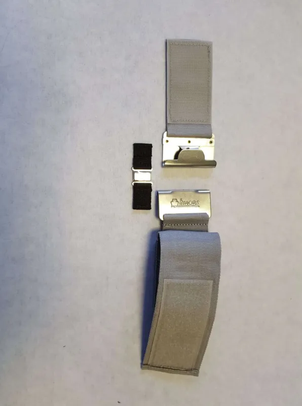 Fermeture de poitrail Bucas Click'n Go Magnetic - Argent / noir Satisfait Ou Rembours