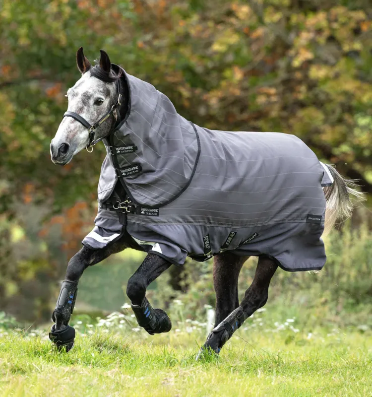 Couverture Horseware Amigo Bravo 12 Reflectech Plus 100g 1200D - 115 cm - Gris / rflchissant Produit De Marque