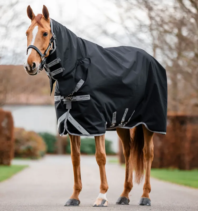 Couverture Horseware Amigo 1200D Integrated Turnout 50g - 125 cm - Noir / gris titane / argent Acheter Direct