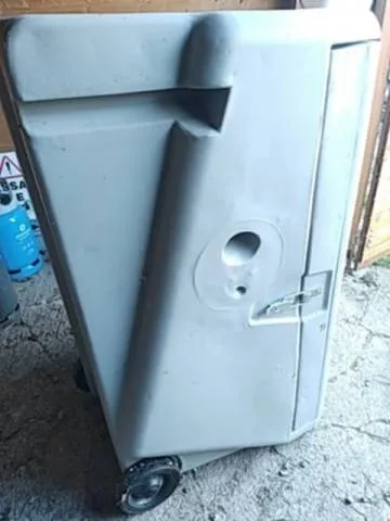 Commander Maintenant Armoire sellerie/van ou curie