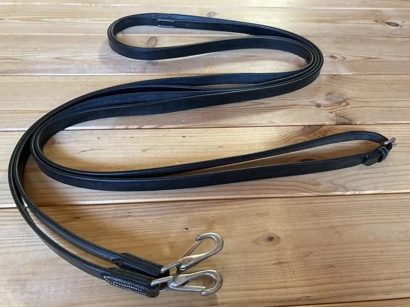 Rnes allemandes Jump'In cuir plat - Cheval - Noir Retour Gratuit