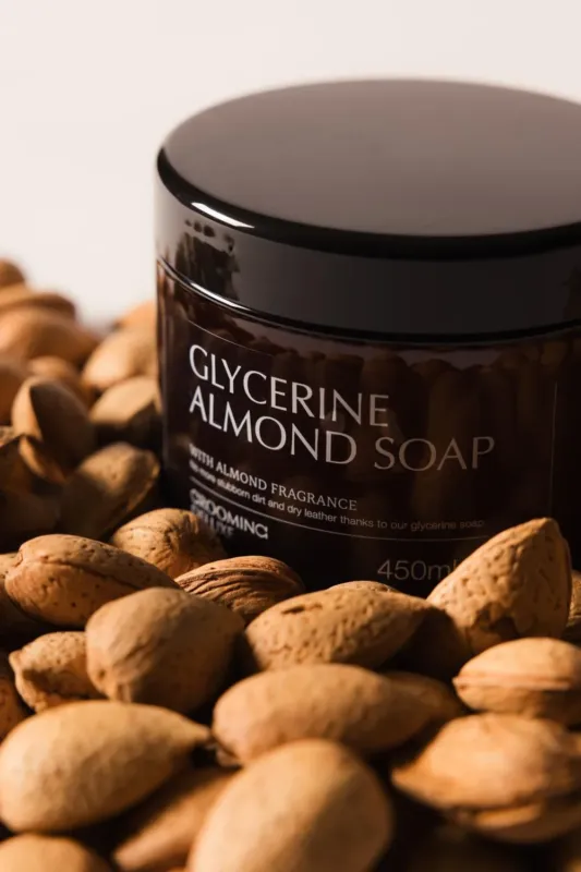 Savon Glycrin Amande Grooming Deluxe - 450 ml Usine Directe