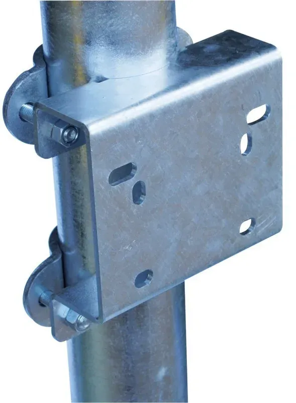 Platine avec 1/2 bride de fixation pour abreuvoirs Polyself/Polyflex/Polyfast simple/ Polydrink/Polyfirst La Ge Affaire Saisir